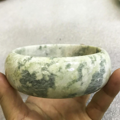 Vòng tay nam đá tự nhiên vân hoa độc lạ size 7.1 cm tức khum tay 25-26cm ( cỡ to)