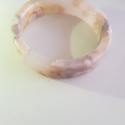 Vòng tay Nữ Mã Não Bản Vuông bông rau câu Ni 50mm x cao 13mm x dầy 5mm Nữ 45kg - 50kg đeo đẹp xinh tay lắm ạ