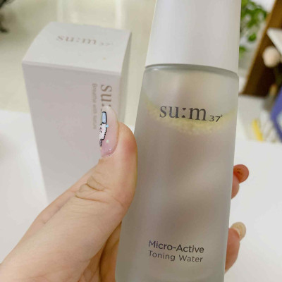 Nước cân bằng làm dịu và sáng da Su:m37 Micro Active Toning Water 50ml