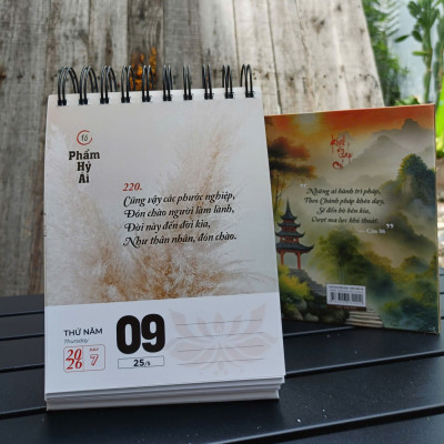  Sách Lịch bàn 2026 - Kinh Pháp Cú (365 ngày)