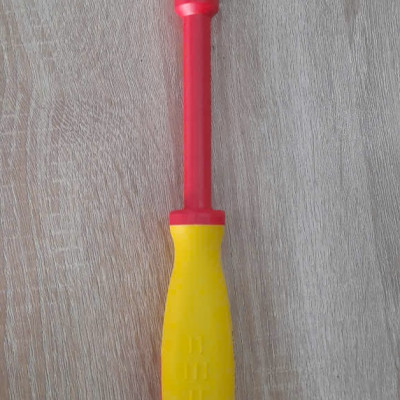 Tua vít vặn đai ốc cách điện 1000V VDE 13mm x 125mm SATA 61413