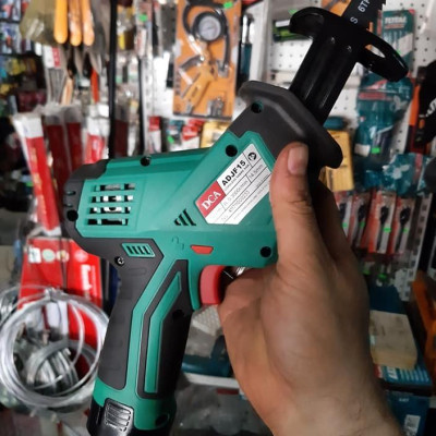 MÁY CƯA KIẾM DÙNG PIN 12V/2.0AH X2 DCA ADJF15 - HÀNG CHÍNH HÃNG