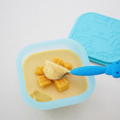 Bát silicon xếp gọn đựng bánh ăn dặm cho bé Marcus & Marcus