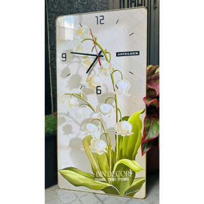 (ẢNH CHỤP) Tranh đồng hồ tráng gương hoa linh lan bo viền vàng kèm đinh và pin