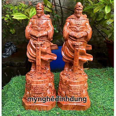 Tượng  thánh trần quốc tuấn trần hưng đạo vương bằng gỗ hương đá  cao 40cm