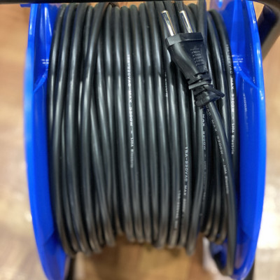 Ổ cắm kéo dài quay tay Rulo phổ thông LiOA (QT50-2-15A)