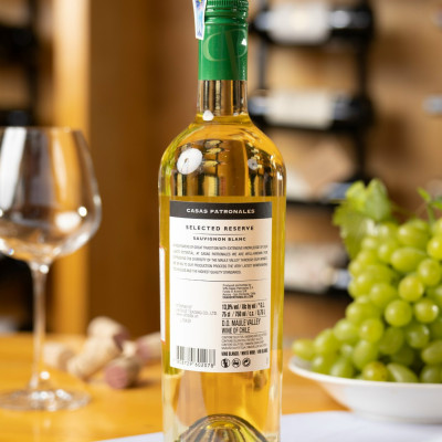 Vang Casas patronales Selected Sauvignon Blanc