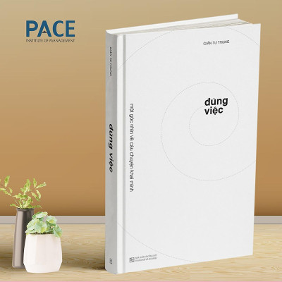 Sách - Đúng Việc - Một Góc Nhìn Về Câu Chuyện Khai Minh - Giản Tư Trung