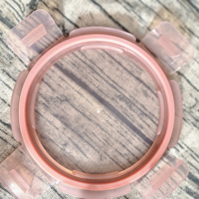 Hộp Bảo Quản Thủy Tinh LocknLock Khóa 4 Cạnh Kín Hơi,Sử Dụng Trong Lò Vi Sóng, Lò Nướng LLG823-400ml