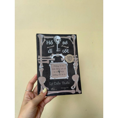 Sách - Hồ Sơ Di Cốt - Nhã Nam