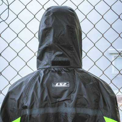 ÁO MƯA BỘ CAO CẤP LS2 TONIC (CÓ MŨ TRÙM ĐẦU) - GARA20