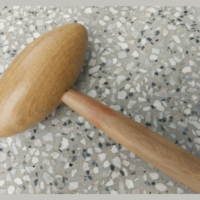 Búa Đấm Huyệt Đạo Massager- Gỗ Bách Xanh KT 32 X 9.5 X 4.5 CM - Gõ Thư Giãn Vùng Thái Dương - Gõ Trên Cánh Tay