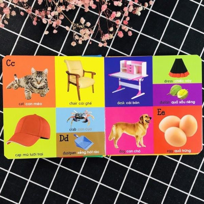 Sách 101 First Words - Alphabet / 101 Từ Đầu Tiên - Bảng Chữ Cái