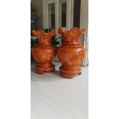 Cặp Bình củ tỏi bụng tròn đẹp gỗ nu gỗ hay gỗ gõ vẽ nu cao 42cm x đk bình 25cm x chân 20cm ý nghĩa cặp bình đem đến Bình An, phú quý tài Lộc trưng phòng khách nhà đẹp lắm 2 bên bàn thờ Thần Tài sáng đẹp sang luôn ạ