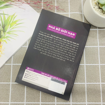 Bộ 4 Kỹ Năng Mềm Thiết Yếu Để Thành Công: Đừng Làm Việc Chăm Chỉ, Nghệ Thuật Từ Chối, Muốn Thành Công Nói Không Với Trì Hoãn Và Phá Bỏ Giới Hạn - Khám Phá Sức Mạnh Phi Thường Của Bản Thân