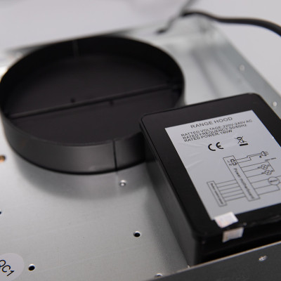 Máy hút mùi kính cong Kanzo 700mm KZ-WH-70HD Bảo hành 24 tháng - Hàng chính hãng