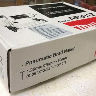 MÁY BẮN ĐINH HƠI (100PCS) MAKITA AF301Z- HÀNG CHÍNH HÃNG