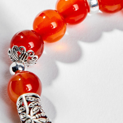 Vòng Tay Phong Thủy Nữ Đá Mã Não Đỏ Phối Charm Cung Hoàng Đạo Sư Tử (8mm) Mệnh Hỏa, Thổ Ngọc Quý Gemstones