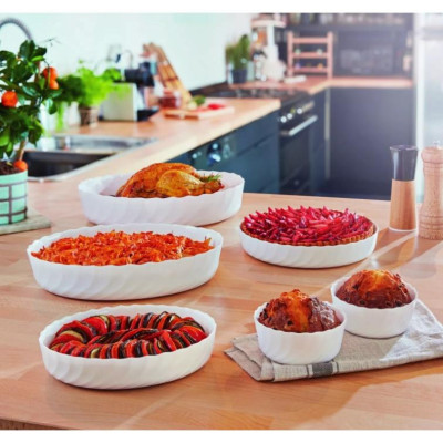 Khay nướng thủy tinh chịu nhiệt Luminarc 22x16cm, dùng lò nướng, lò vi sóng cường lực tốt - P4017