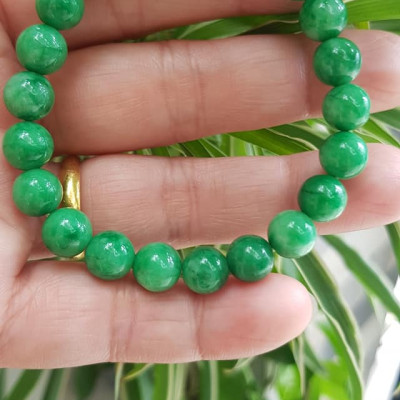 Vòng tay chuỗi đá cẩm thạch xanh ngọc tươi size nhỏ 8mm 22 hạt Màu xanh lá tươi nữ mệnh mộc hỏa thủy đeo may mắn tốt  sức khỏe công việc hanh thông hy vọng tốt đẹp Món quà tặng ý nghĩa cho chính mình & người thân ạ