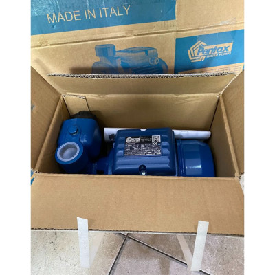 Bơm nước Pentax PM45A