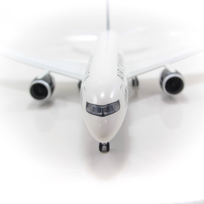 MÔ HÌNH MÁY BAY B787 CANADA AIRLINES 47CM (CÓ LED) EVERFLY