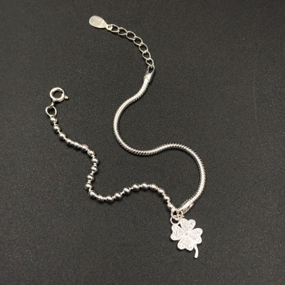 Vòng Tay Lắc Tay Nữ Bạc Ta Dây Mì Bi Cỏ 4 Lá May Mắn Bạc Hiểu Minh LTU575