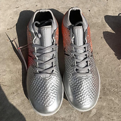 Hot Một đôi giày thể thao đá bóng cao cấp Xám Flash 2022