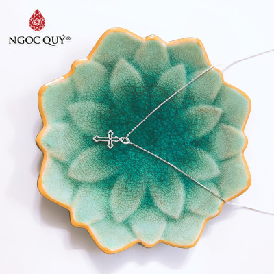 Dây chuyền bạc mặt thánh giá - Ngọc Quý Gemstones