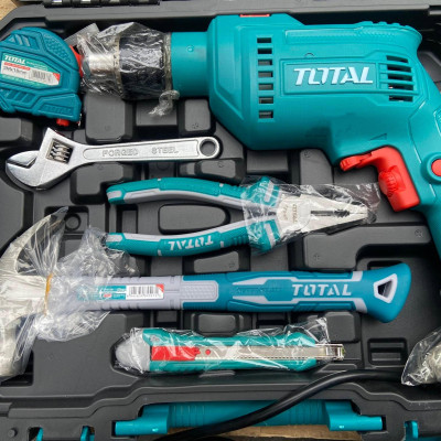 BỘ ĐỒ NGHỀ CÓ MÁY KHOAN BÚA 115 CHI TIẾT TOTAL THKTHP1152C - HÀNG CHÍNH HÃNG