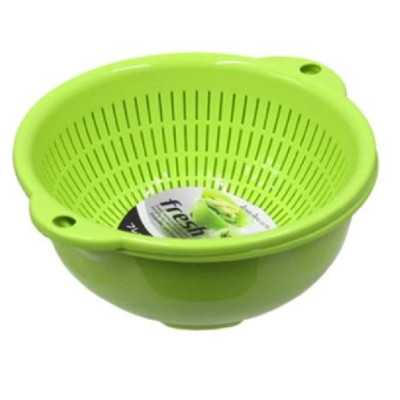 Rổ nhựa tròn Sanada Seiko 3.6L, thiết kế thẳng đứng với nhiều lỗ tròn thoáng khí xung quanh giúp rau củ không bị úng nước - nội địa Nhật Bản