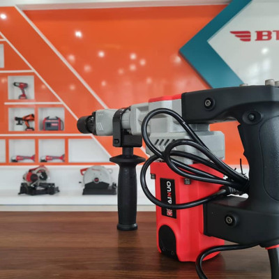 Máy đục bê tông Kainuo 8423 (1300W)- Hàng chính hãng