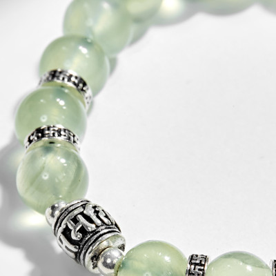 Vòng tay thạch anh xanh phối charm lục tự bạc (7mm) Ngọc Quý Gemstones