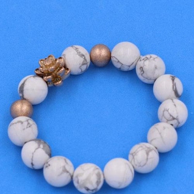 Chuỗi vòng tay Đá Howlite 12 ly - Vòng tay Hoa Sen vàng hồng VHWLHSHBH12 - hợp mệnh Kim, mệnh Thủy