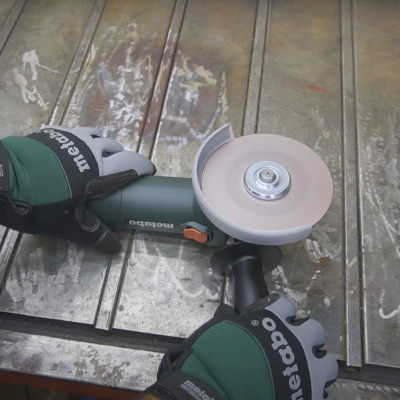 Máy Mài Góc Metabo W 750-125 SET (Ø125mm)