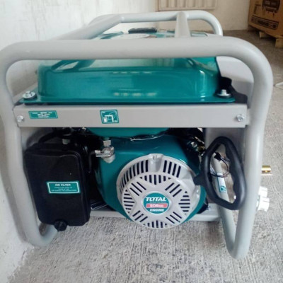 MÁY PHÁT ĐIỆN XĂNG (4 THÌ – OHV) 2.8 KW/3.5KW TOTAL TP135006E - HÀNG CHÍNH HÃNG