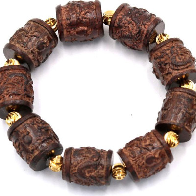 Vòng tay chuỗi hạt trụ rồng gỗ đàn hương TRNCS6