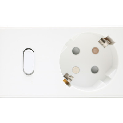 Ổ Cắm Điện Pisen 303-EP (3 x AC, 3 x USB)