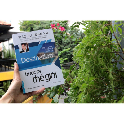 Sách - Bước Ra Thế Giới - Destination - First News