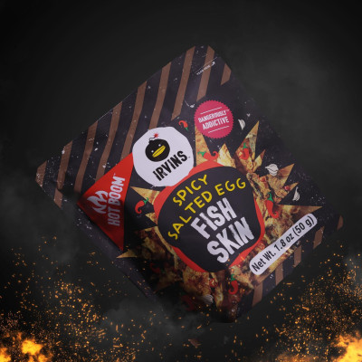 Da cá trứng muối cay 50g IRVINS - Mini Hotboom Fish Skin 50g