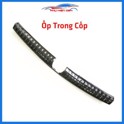 Ốp chống trầy cốp Accent 2018-2019-2020 thép không gỉ vân titan bảo vệ xe chống va đập