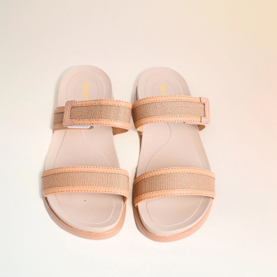 Dép quai ngang  Biti