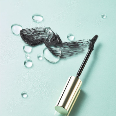 Mascara Vuốt Dài Và Cong Mi Không Lem Trôi Kissme Heroine Make 6G (Không Vỏ Hộp)