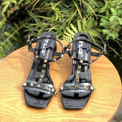 Sandal cao gót nữ quai đính đá hot trend  trẻ trung năng động 20742