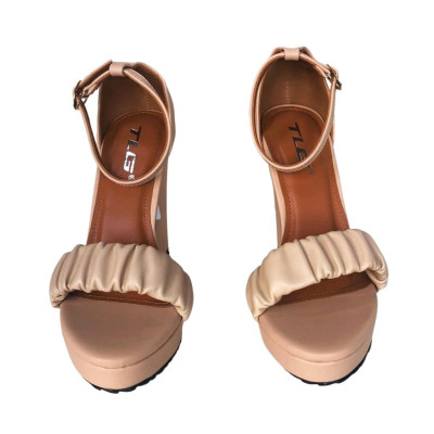 Sandal nữ quai nhún siêu hot  dành cho bạn 21819