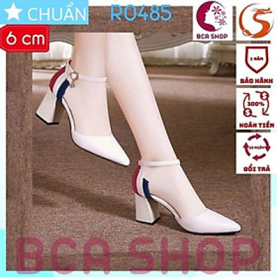 Giày cao gót nữ bít mũi 6 phân RO485 ROSATA thân sau phối 3 màu lạ mắt và sành điệu, quai sau cài ôm cổ chân - màu trắng