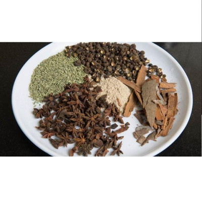 2 GÓI BỘT NGŨ VỊ HƯƠNG hiệu con nai Vianco 10GR