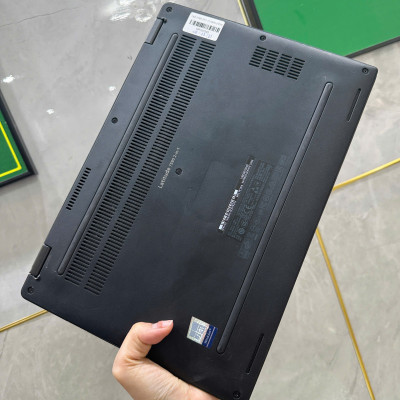 Dell Latitude 7390 2in1 | Core i7, RAM 16GB, SSD 512G, 13.3inch Full HD, màn cảm ứng - Hàng chính hãng