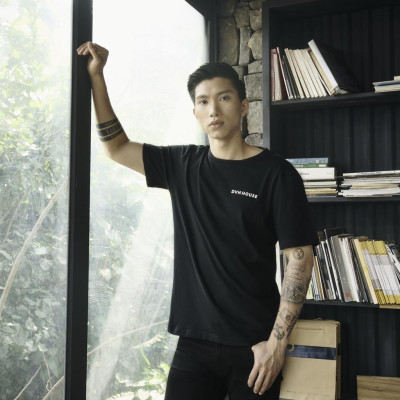 Áo thun cộc tay nam nữ DVH HOUSE - T SHIRT ĐEN TRẮNG by Đoàn Văn Hậu
