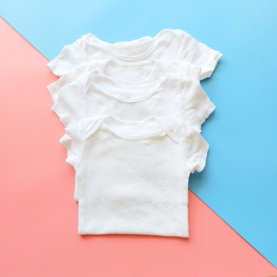 Body sơ sinh cộc tay màu trắng xuất dư mềm mát cho bé